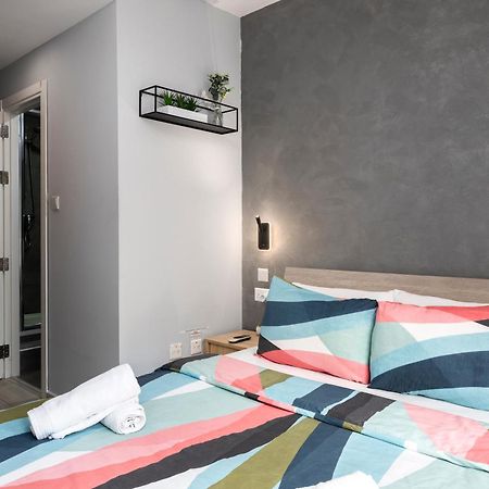 Modern 3 Bedroom & 3 Bathroom Apartment - Near Balluta Bay Сент Джулианс Экстерьер фото